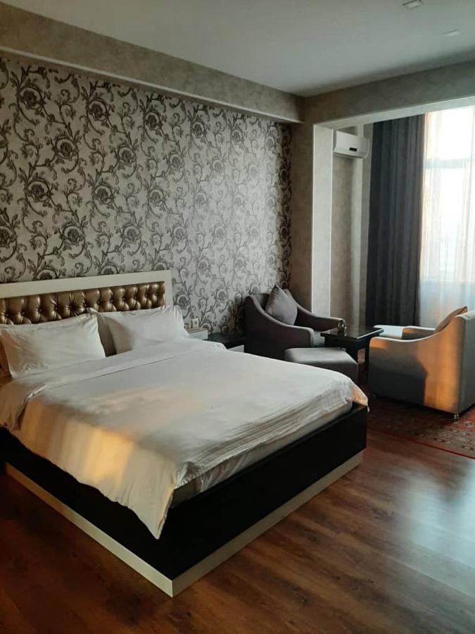 Sunrise Apartments Dushanbe Esterno foto