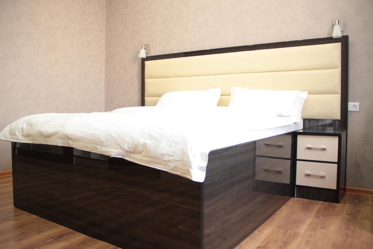 Sunrise Apartments Dushanbe Esterno foto